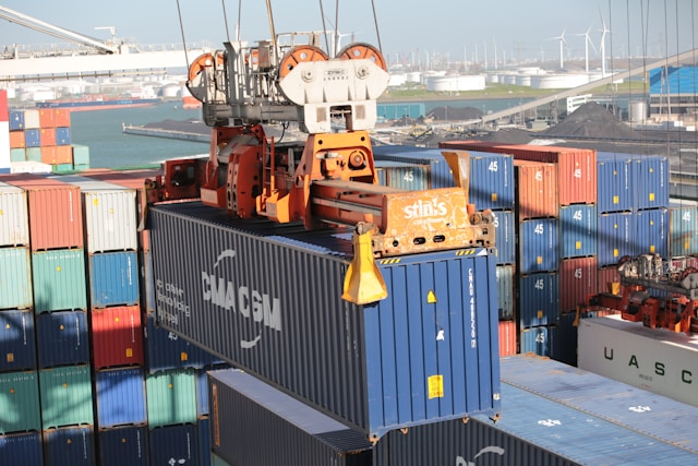 Container Leasing & Trading